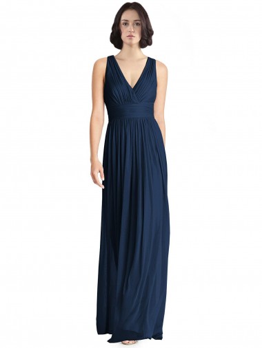 Dunkelmarine A-Linien V-Ausschnitt Chiffon Lange Brautjungfernkleider Websites