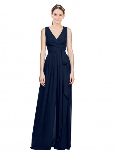 Dunkelmarine A-Linien V-Ausschnitt Chiffon Lange Brautjungfernkleider Websites