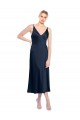 Dunkelmarine A-Linien V-Ausschnitt Midi Stretch-Satin Kurze Formale Brautjungfernkleider / Abendkleider / Abiballkleider / Cocktailkleider / Heimkehr Kleider Websites