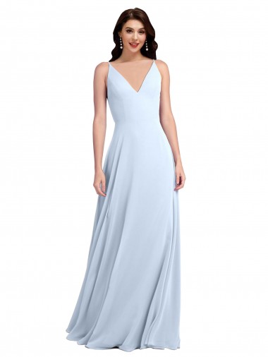 Helles Himmelblau A-Linien V-Ausschnitt Chiffon Lange Brautjungfernkleider Websites