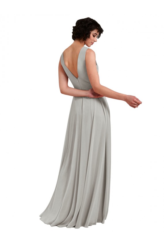 Helles Himmelblau A-Linien V-Ausschnitt Chiffon Lange Brautjungfernkleider Websites