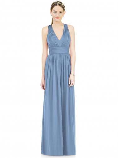 Staubiges Blau A-Linien V-Ausschnitt Chiffon Lange Brautjungfernkleider Websites