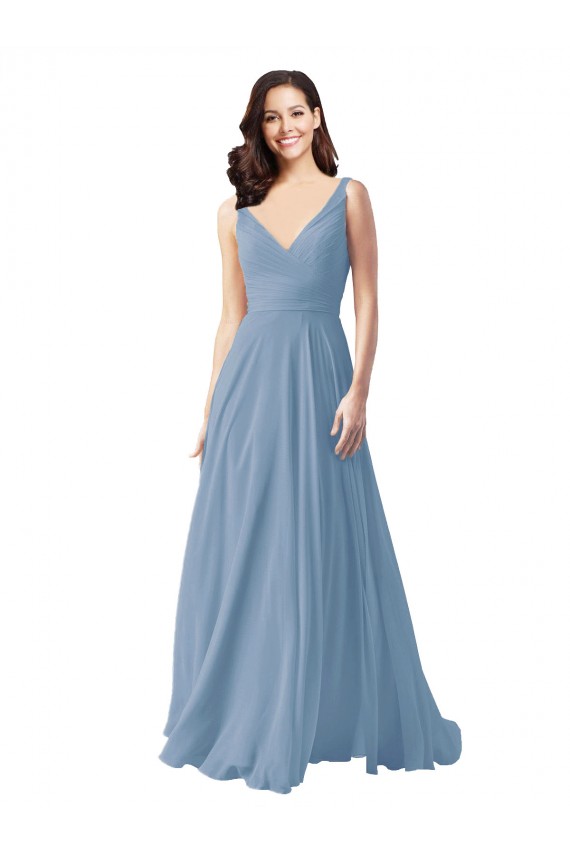Staubiges Blau A-Linien V-Ausschnitt Chiffon Lange Brautjungfernkleider Websites